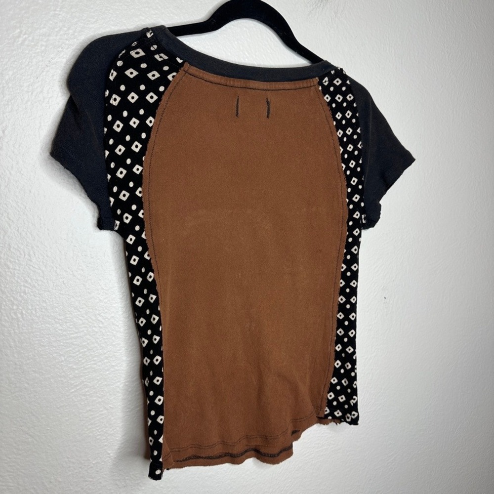 We The Free Sloane Graphic Tee NWOT Free People Brown Studded Top Size Small - Picture 7 of 7